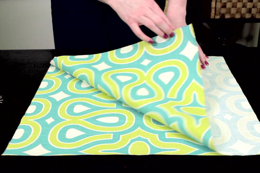 How to Sew a Throw Pillow - Aligning the panels