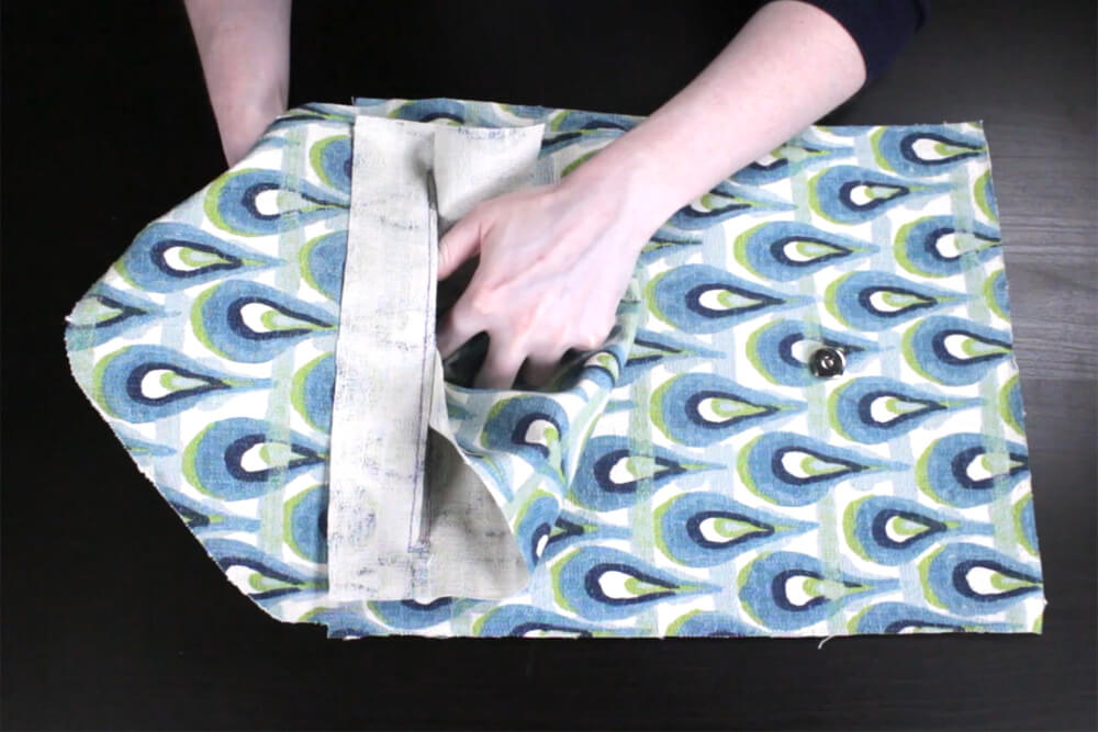 DIY Envelope Clutch (iPad / Tablet Case) - Step 3: Add the zipper compartment