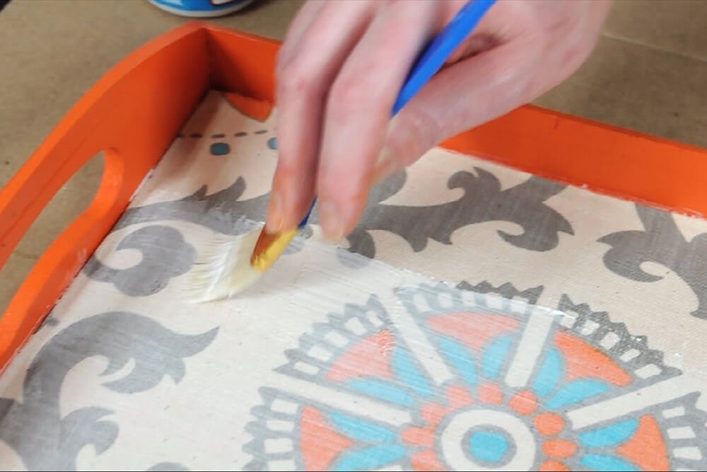 How to Make a Decorative Tray - Glue the fabric