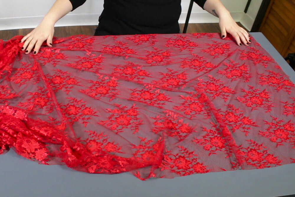 How to Make a Lace Maxi Skirt - Pleat and sew the lace
