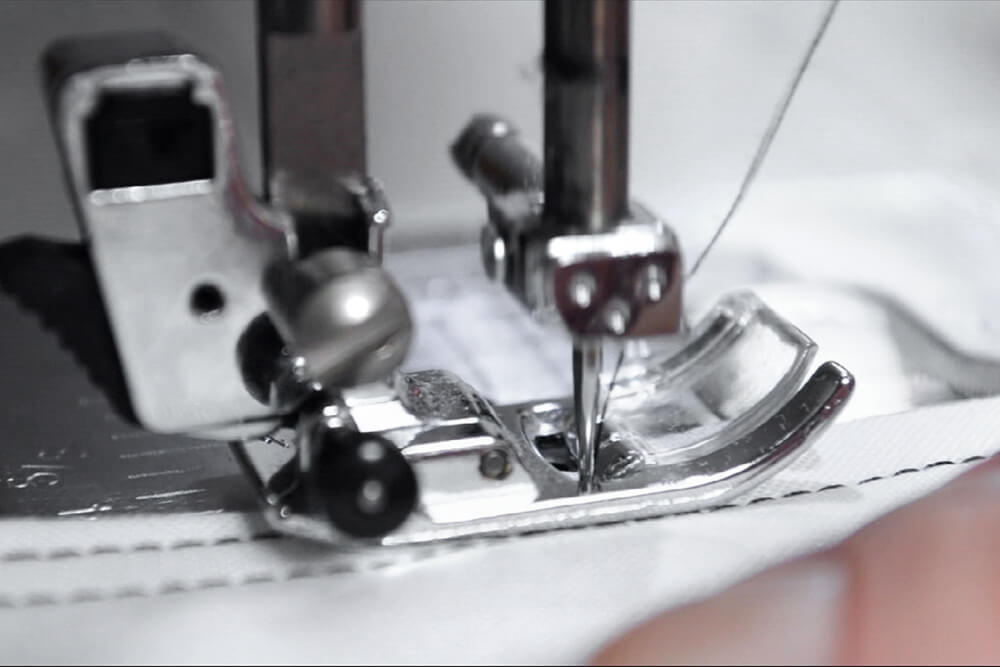 How to Sew a Straight Stitch - Topstitching