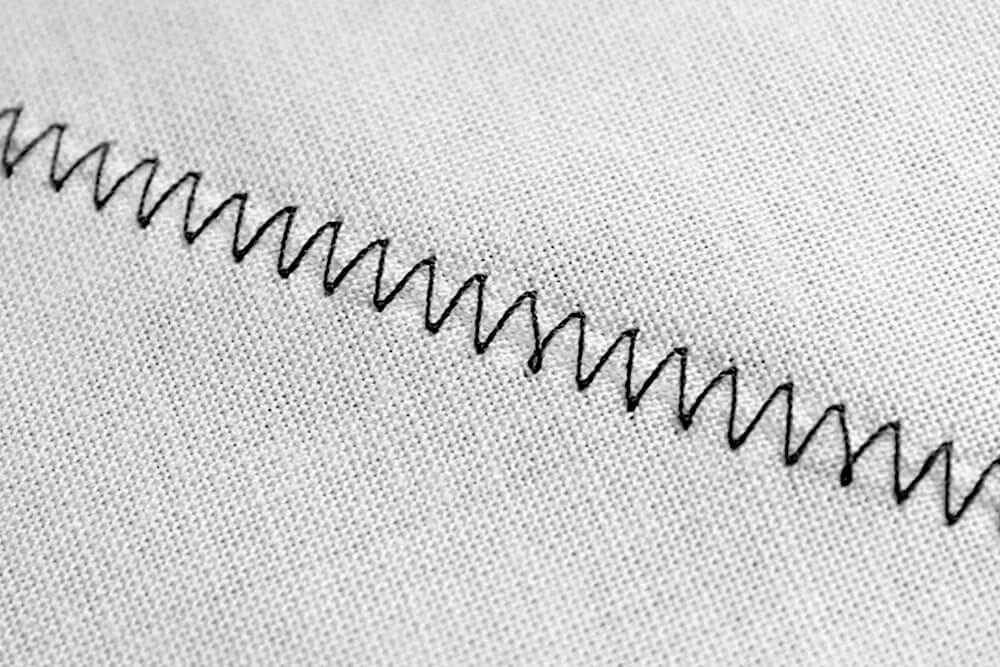 How to Sew a Zig Zag Stitch - Standard zig zag stitch