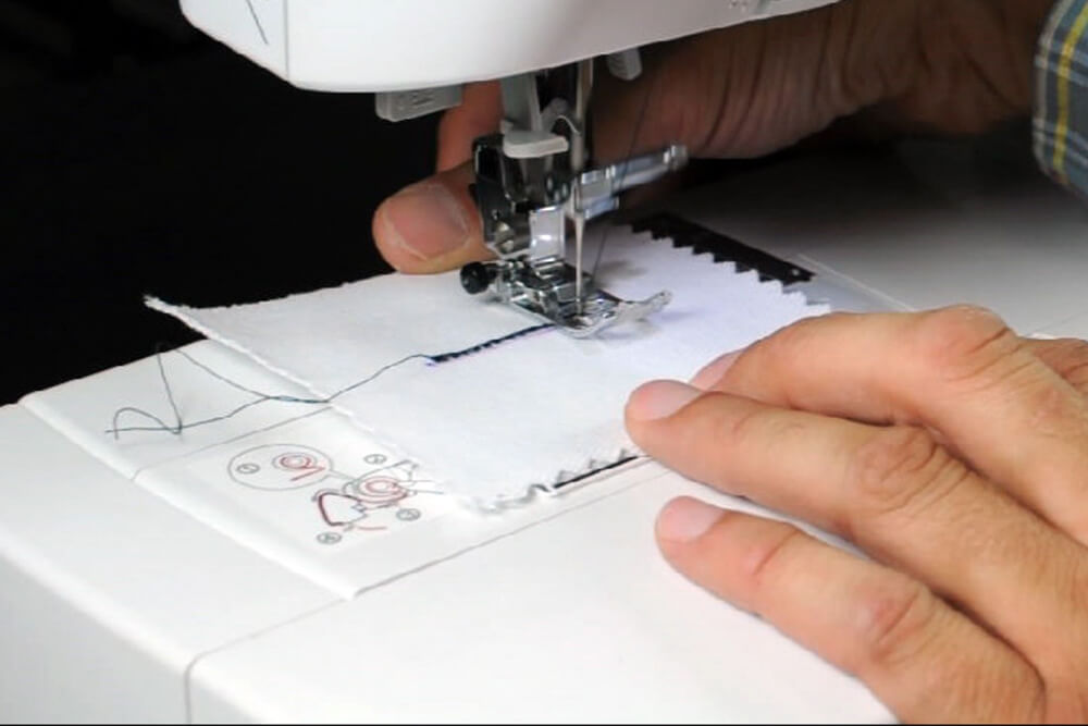 How to Sew a Buttonhole