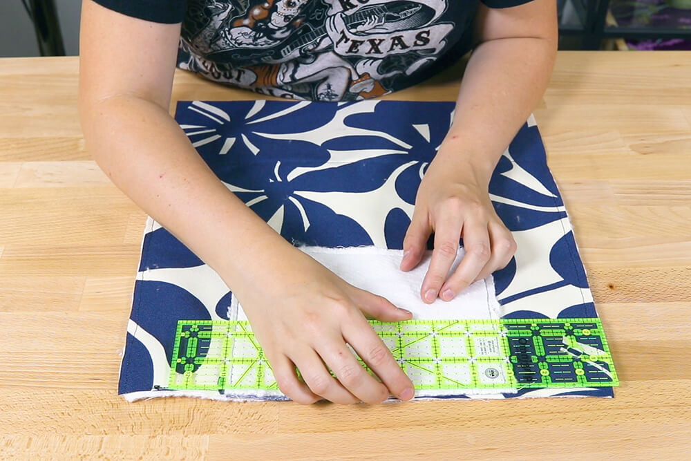 How To Make a Lunch Bag - Step: 3 Sew the pieces together