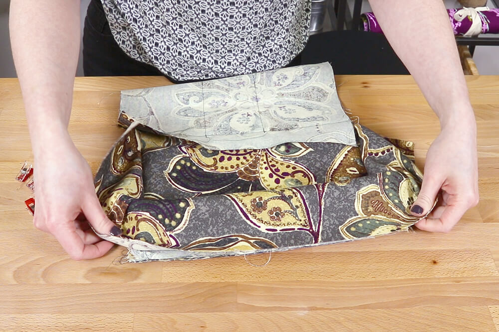 How to Make a Faux Leather Vinyl Handbag - Step 4