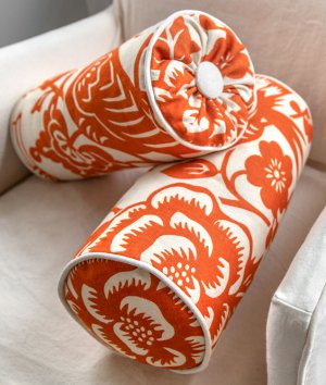 How to Make a Bolster Pillow 2 Ways