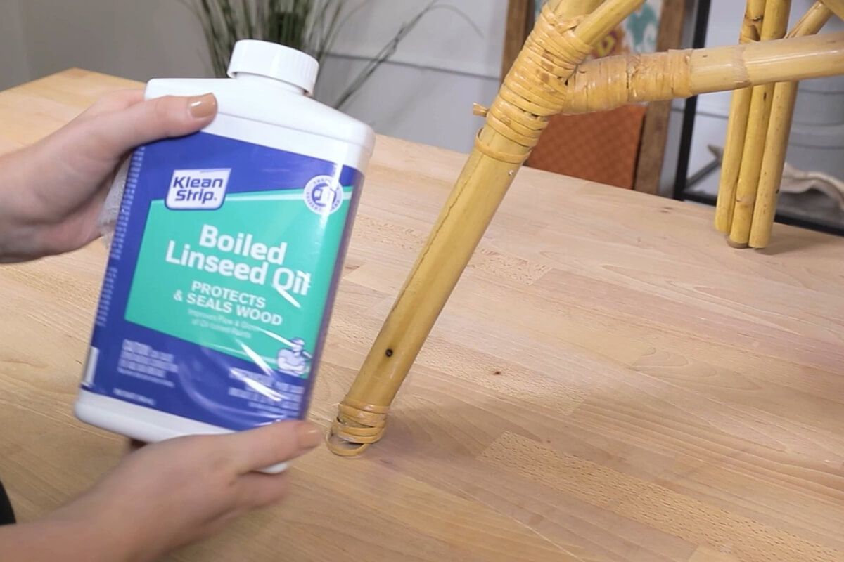 Moisturize with Linseed Oil